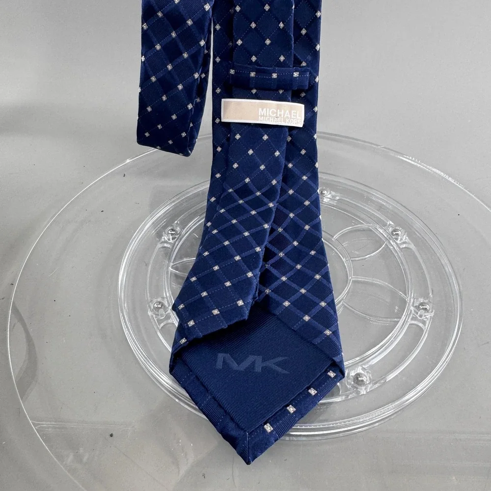 Michael Kors Mens Silk Tie Navy Blue Checkered Geometric Pattern Necktie